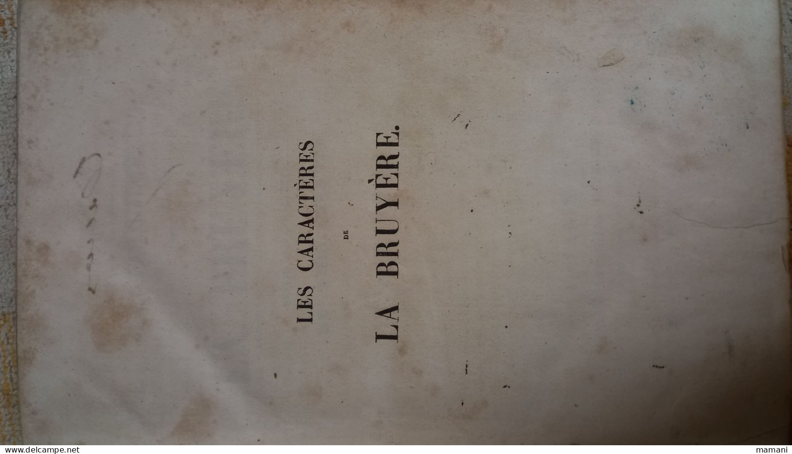 Les caracteres de La bruyère -offert a un eleve par l'institution BELLAGUET en 1856