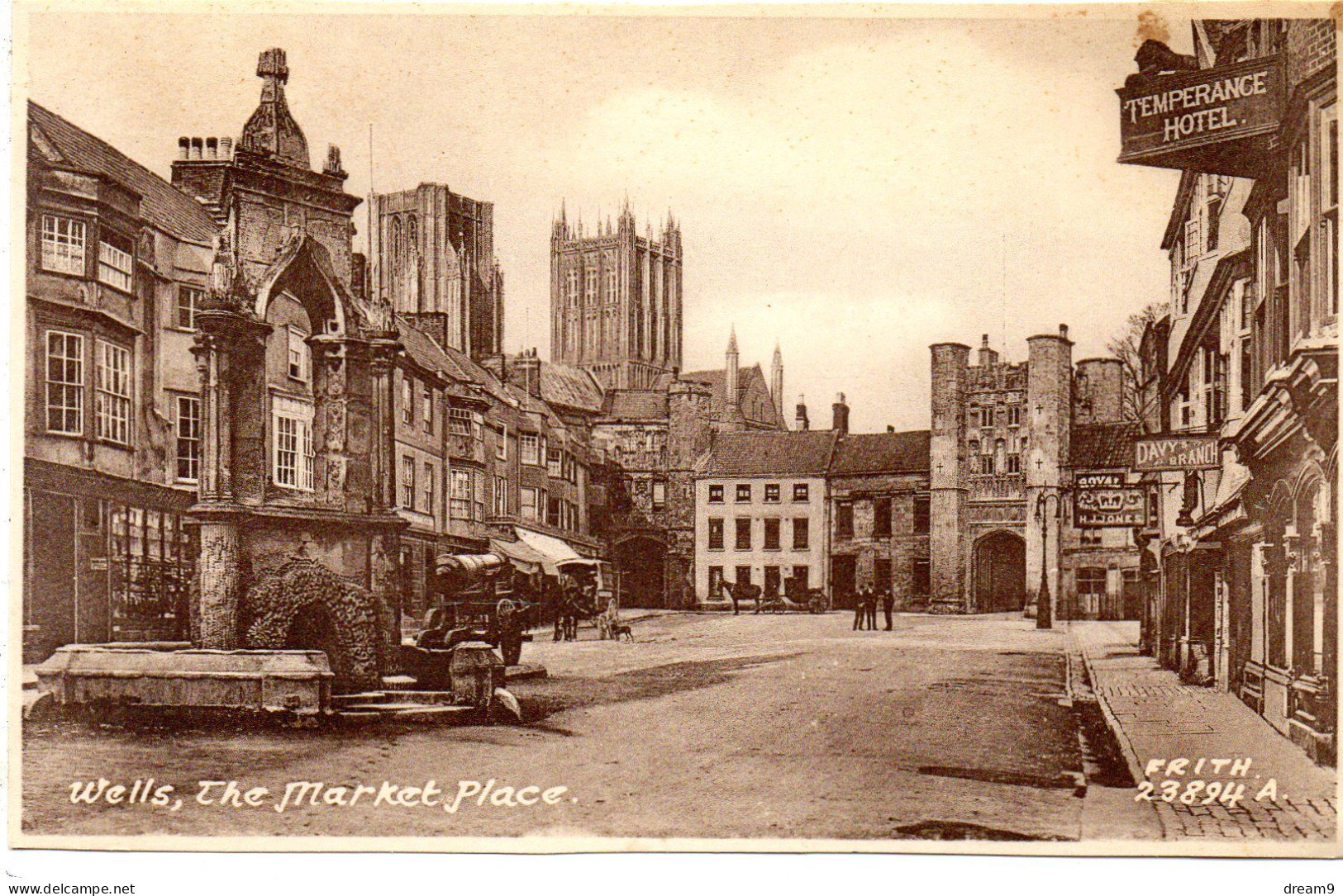 ANGLETERRE - WELLS - The Market Place - Wells