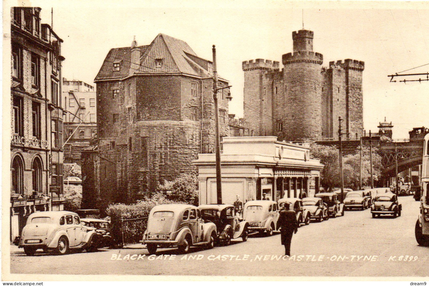 ANGLETERRE - NEWCASTLE ON TYNE - Black Gate And Castle - Voiture Ancienne - Newcastle-upon-Tyne