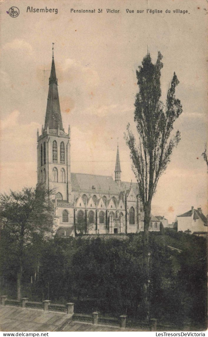 BELGIQUE - Alsemberg - Pensionnat Saint Victor - Vue Sur L'église Du Village - Carte Postale Ancienne - Beersel