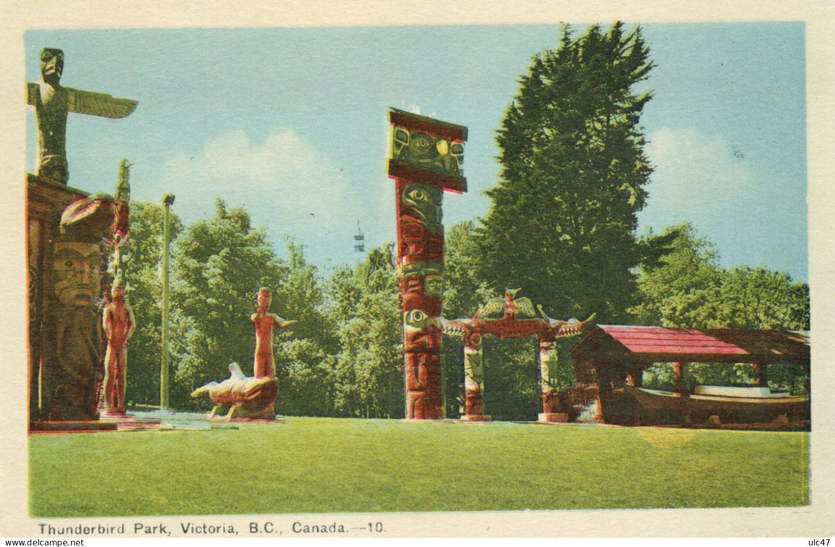 -  Thunderbird Park.  VICTORIA, B. C., Canada   - Scan Verso - - Victoria