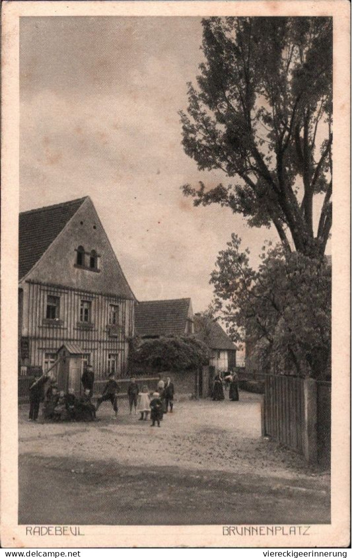 ! Alte Ansichtskarte Radebeul, Brunnenplatz - Radebeul