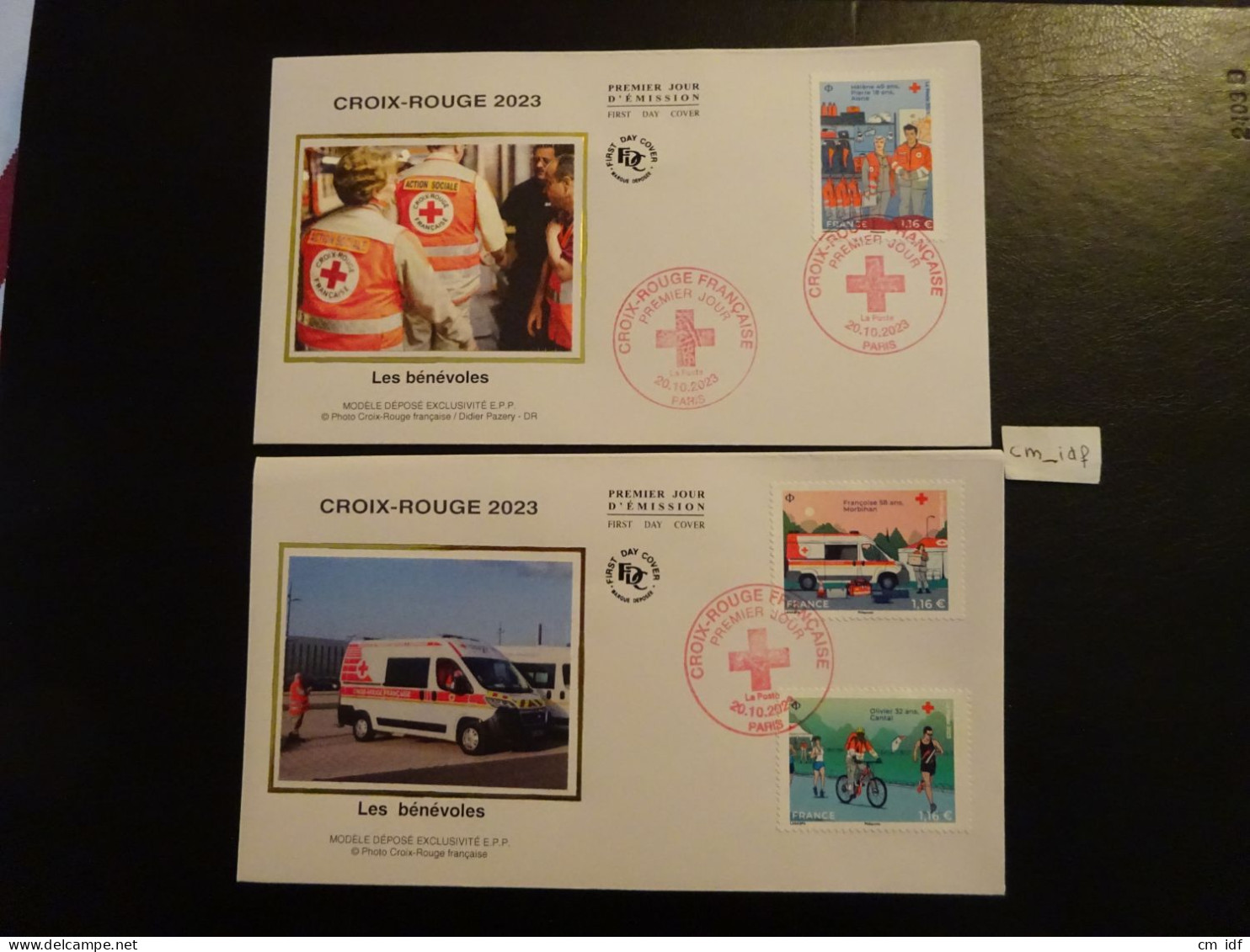 FRANCE 2023 CROIX ROUGE FRANÇAISE LES BÉNÉVOLES  " OBL PREMIER JOUR 20 10 2023 2 ENVELOPPES F.D.C. - 2020-…