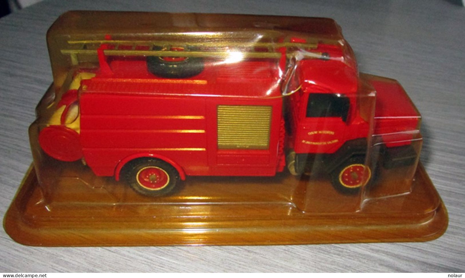 Camion De Pompier Iveco CCR 120.16 - Solido Hachette 1/50 ème - Solido