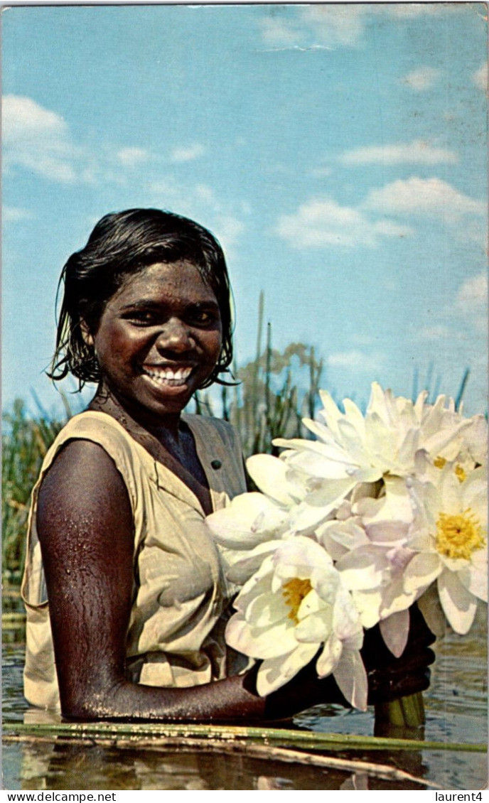 28-10-2023 (5 U 29A) Australia - Aboriginal Young Girl / Jeune Fille Australian Natif (larger Size P/c - 22 X 14 Cm) - Aborigenes