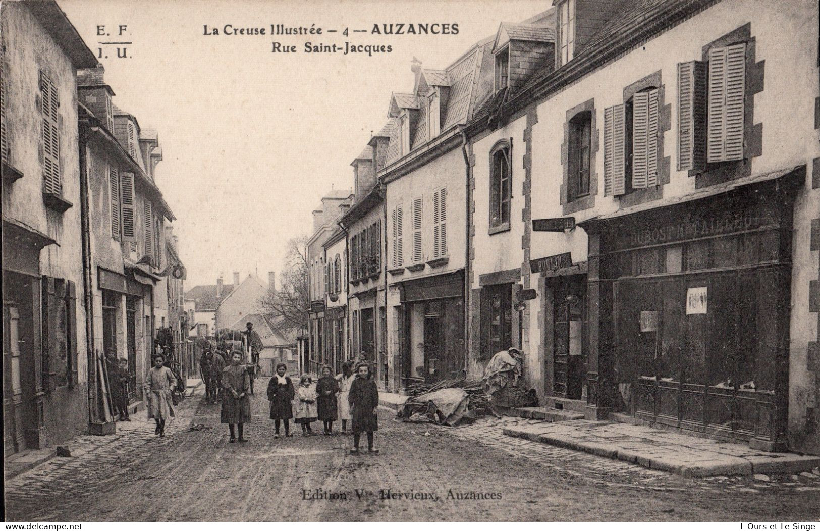 AUZANCES - Rue St Jacques - Auzances