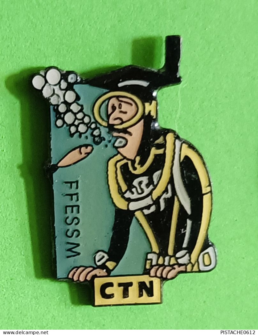 Pin's FFESSM CTN Plongée Sous -marine - Immersione