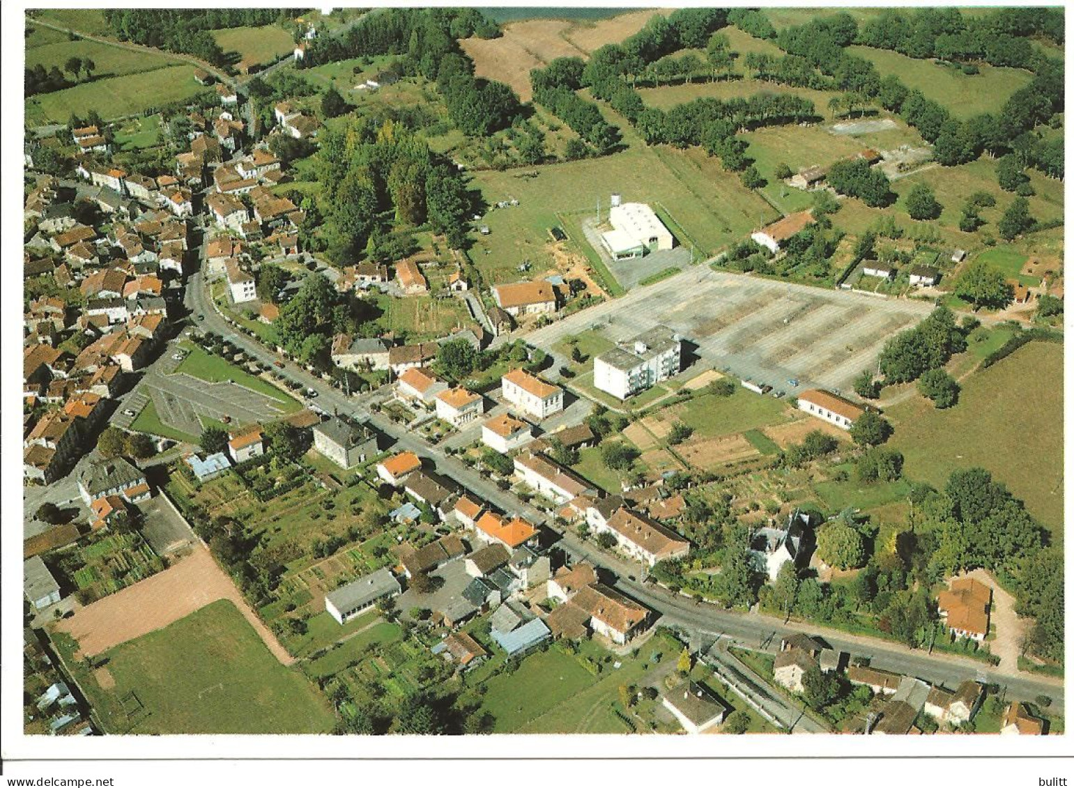 MEZIERES SUR ISSOIRE - Vue Aérienne Du Bourg - Meziere Sur Issoire