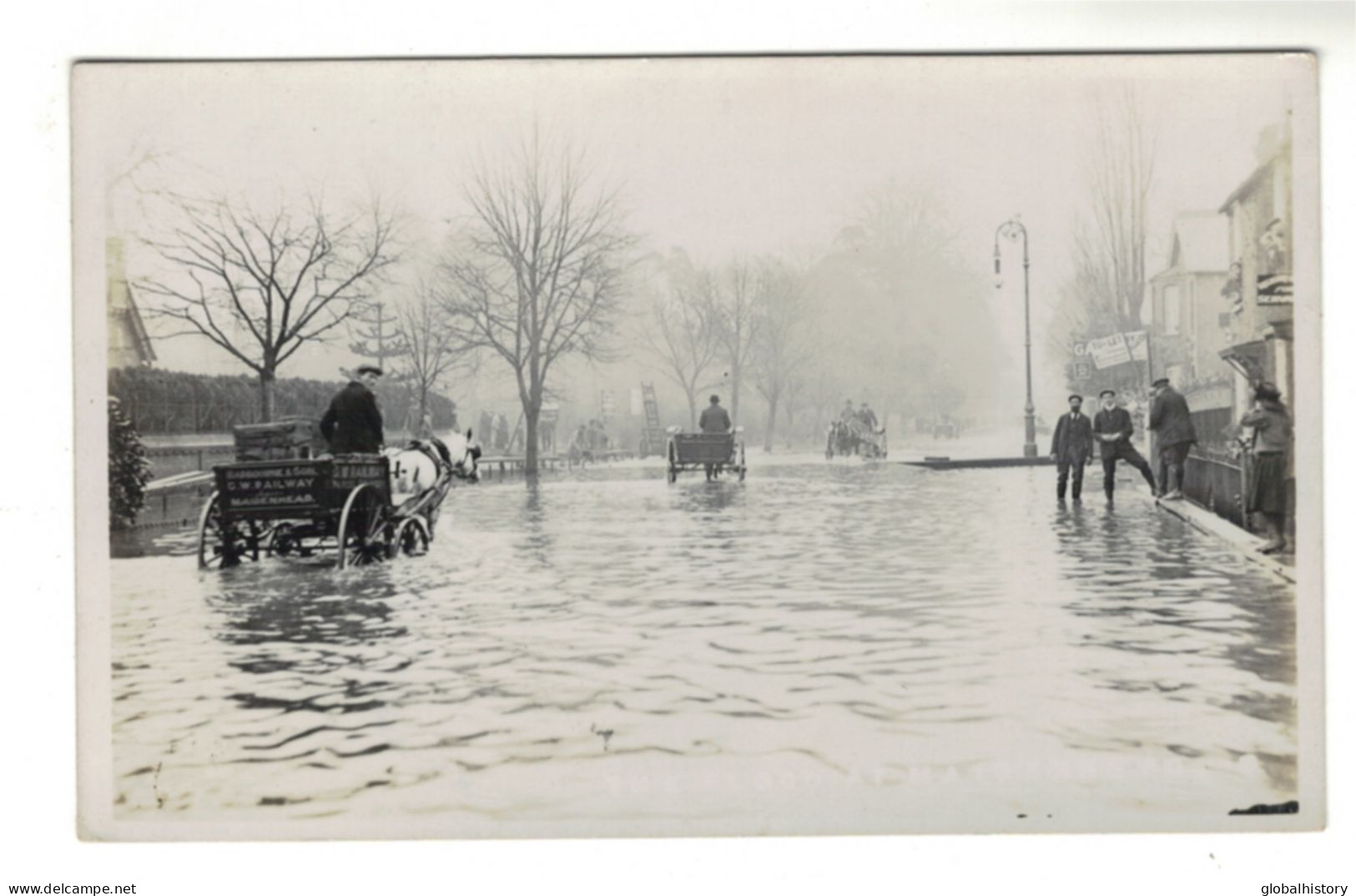 DH1626 - BERKSHIRE - BRIDGE ROAD - FLOODED ROAD With COACH - "BILL SERIES"  - Otros & Sin Clasificación