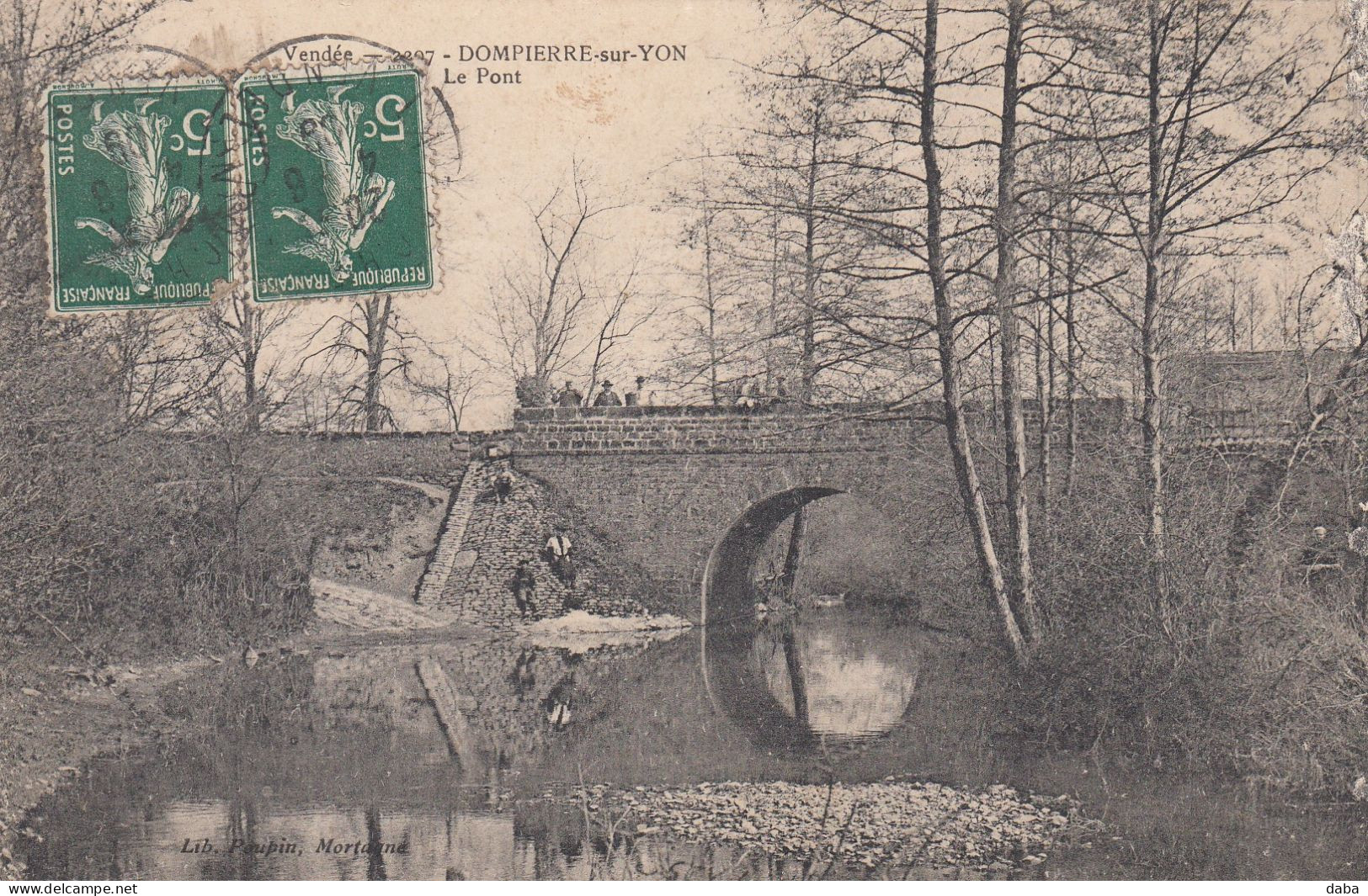 Dompierre-sur-Yon.  Le Pont - Dompierre Sur Yon