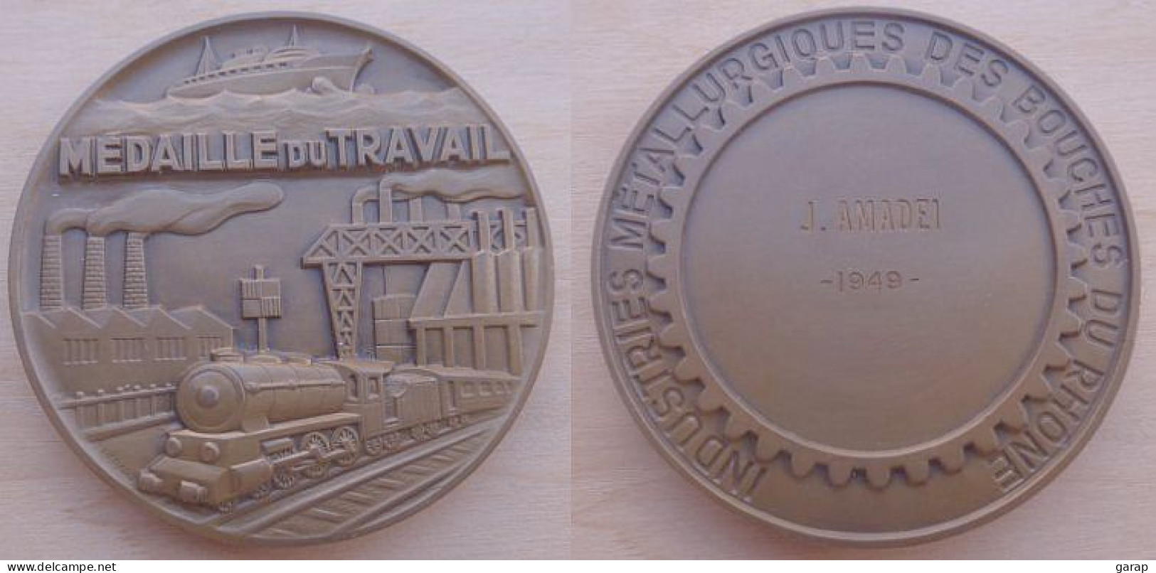 DA-018 Médaille Bronze,signée Bérard Industries Métallurgiques Des Bouches Du Rhône 1949 - Autres Appareils