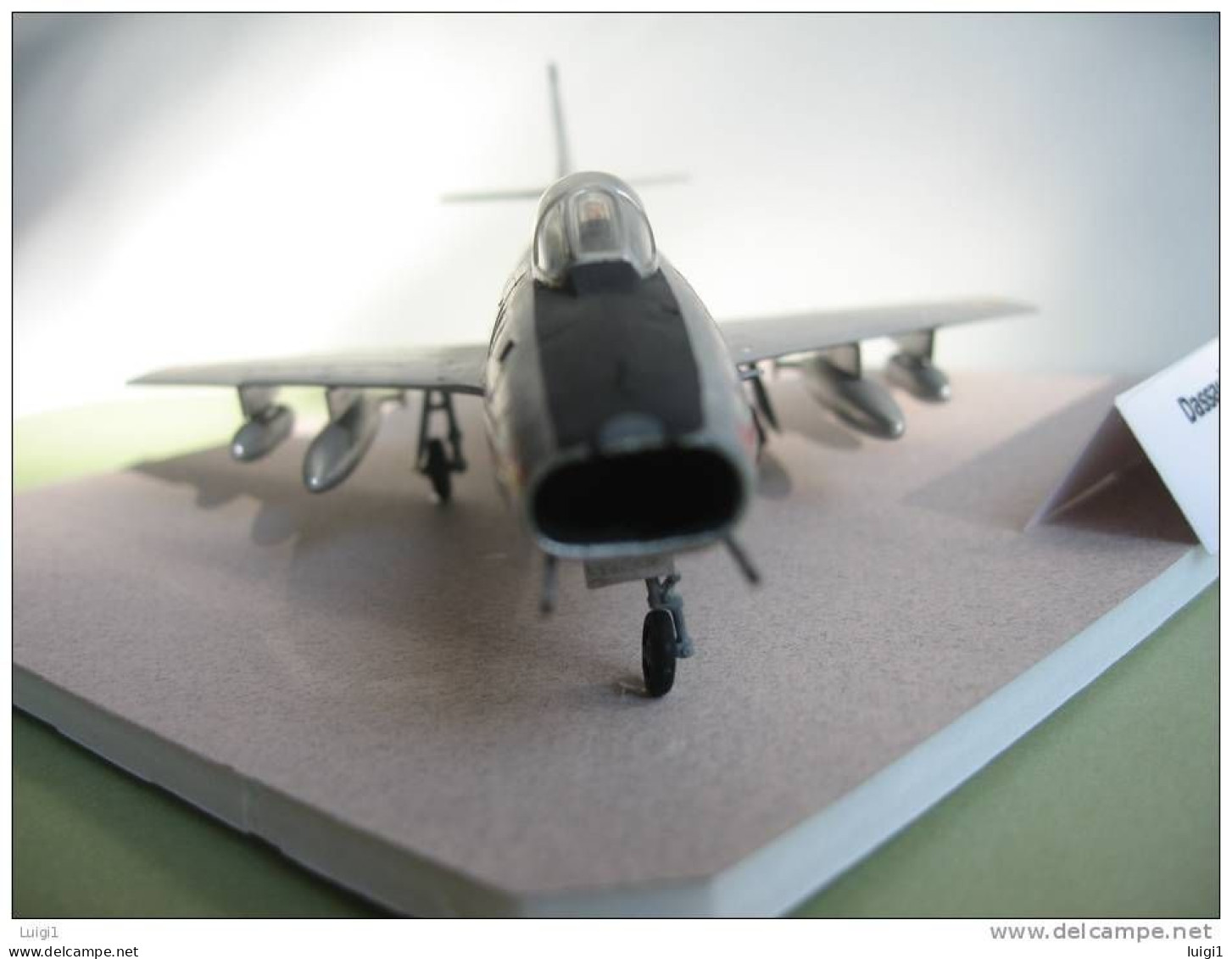 Maquette Plastique HELLER " Avion Militaire Dassault  SUPER MYSTERE B2 " Montée éch : 72ème - Détaillée Et Complète. TB - Aerei