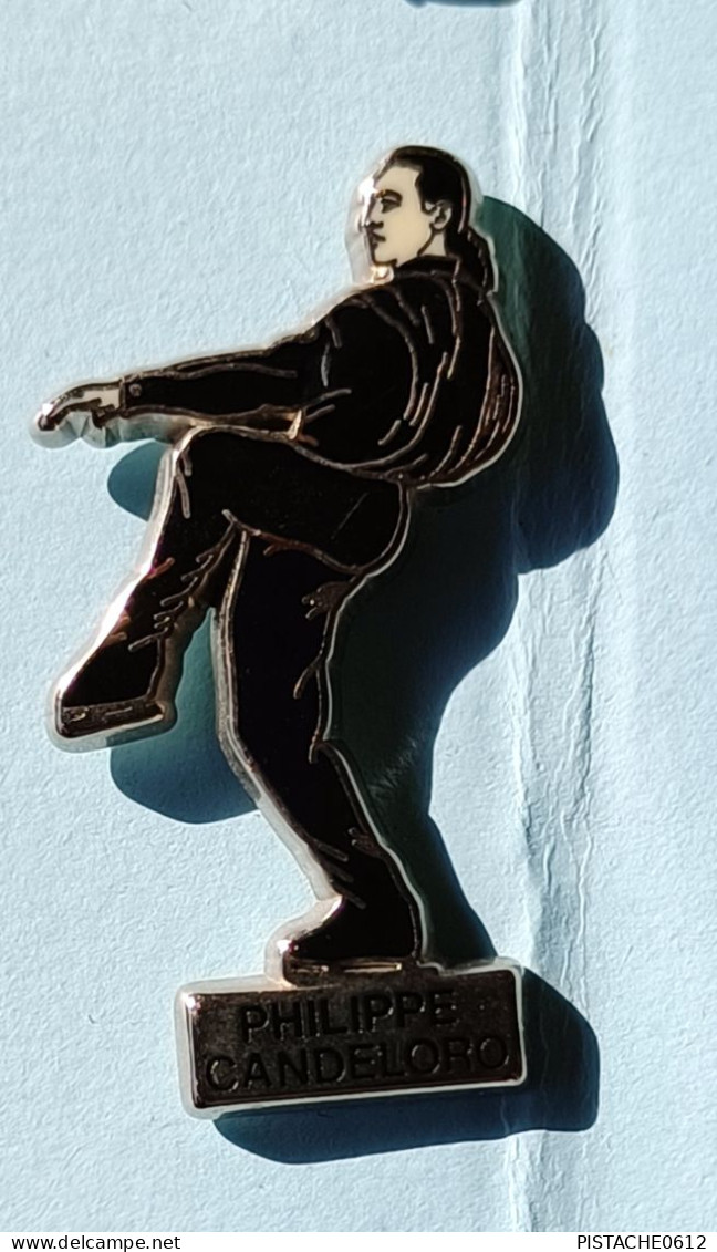 Pin's Philippe Candeloro Patineur Artistique Français - Patinaje Artístico