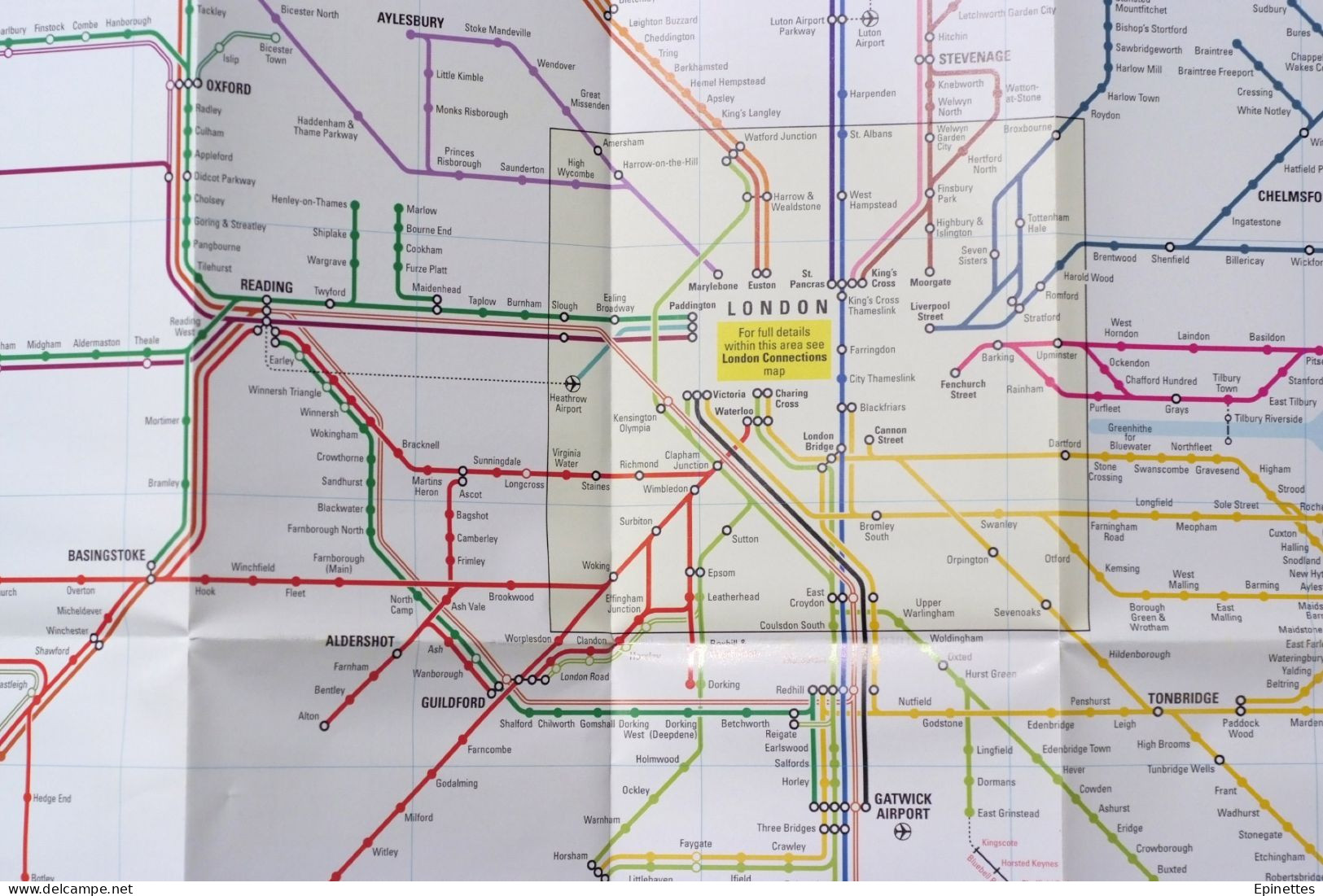 Plan dépliant, métro Londres + transports régionaux 2006 Rail & underground services, connections, London & South-East