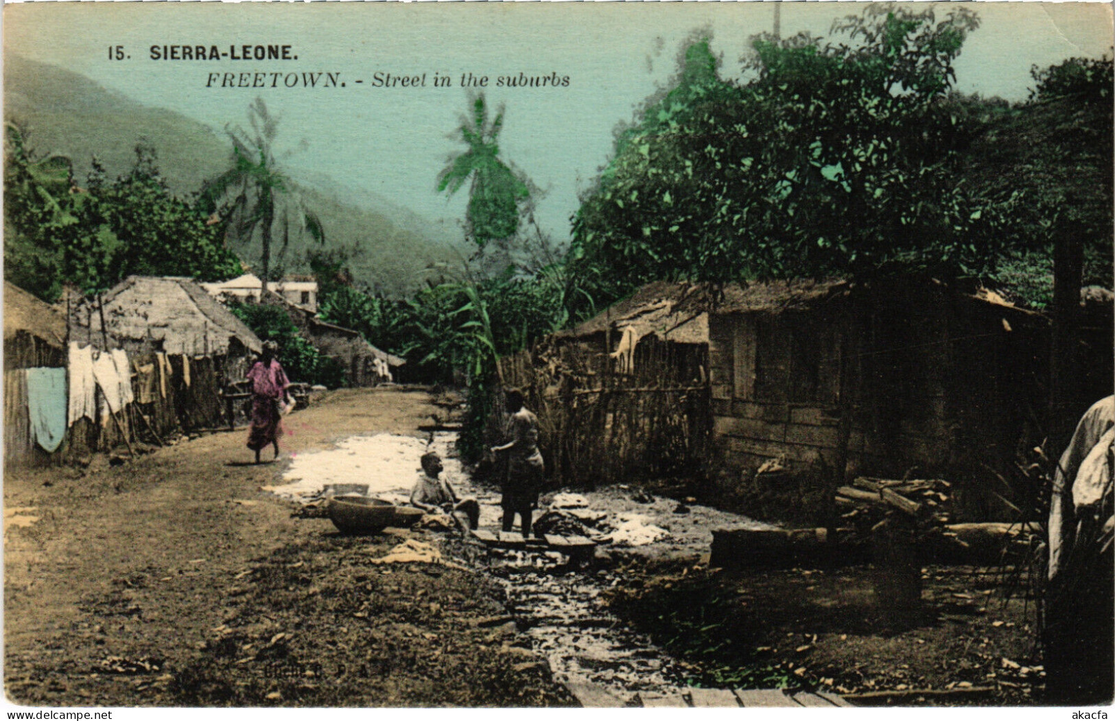 PC SIERRA LEONE, FREETOWN, STREET IN THE SUBURBS, Vintage Postcard (b49953) - Sierra Leone