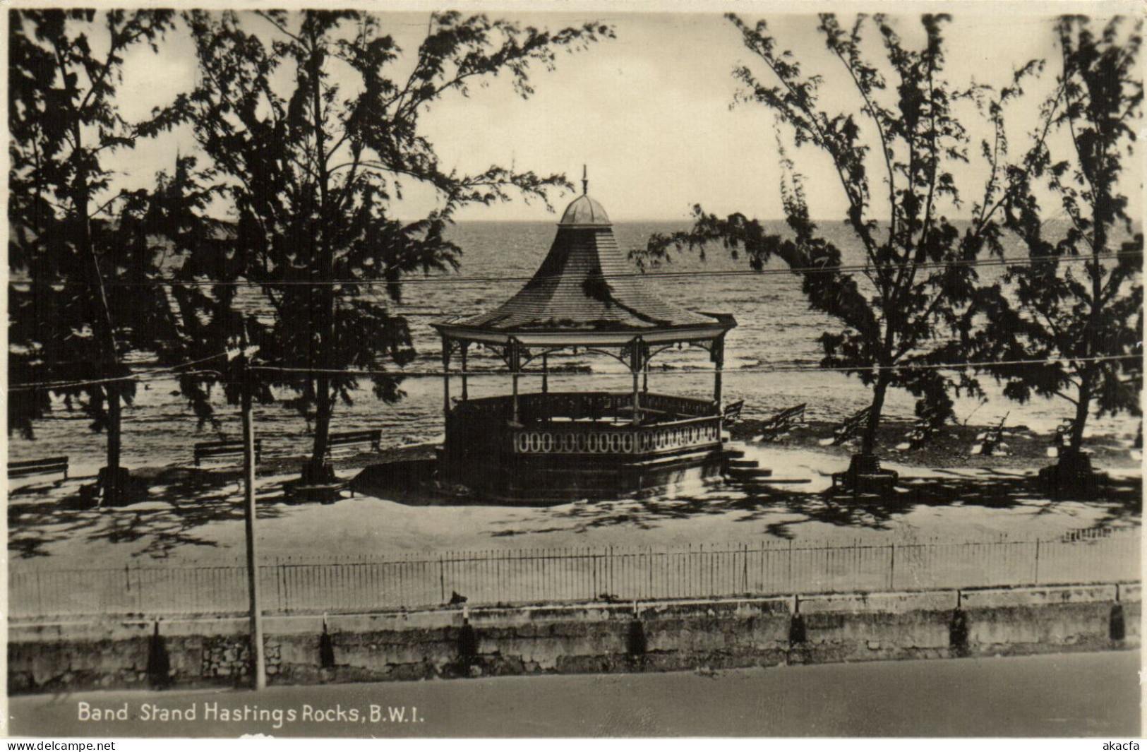 PC BARBADOS, BAND STAND, HASTINGS ROCKS, Vintage Postcard (b50069) - Barbados