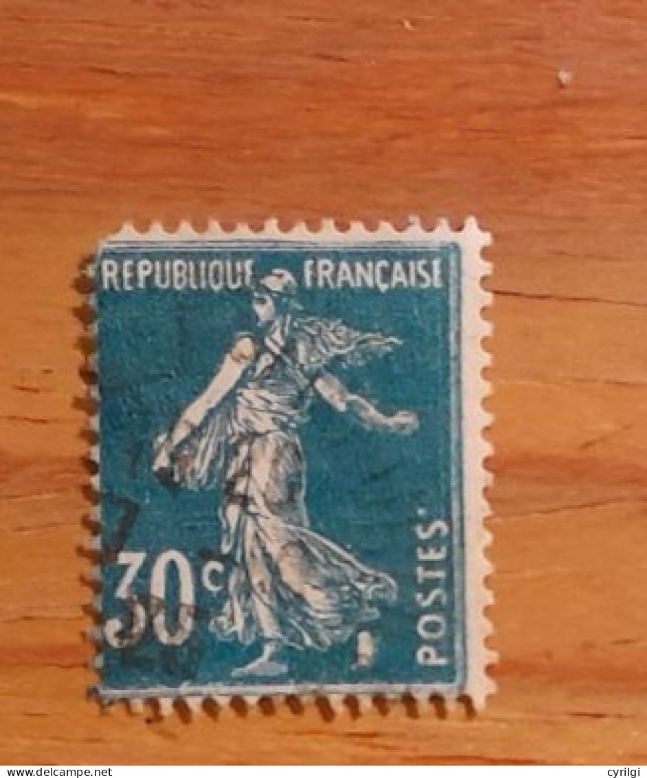 France Yt 192 Piquage  Point  Blanc Au Dessus Postes - Used Stamps