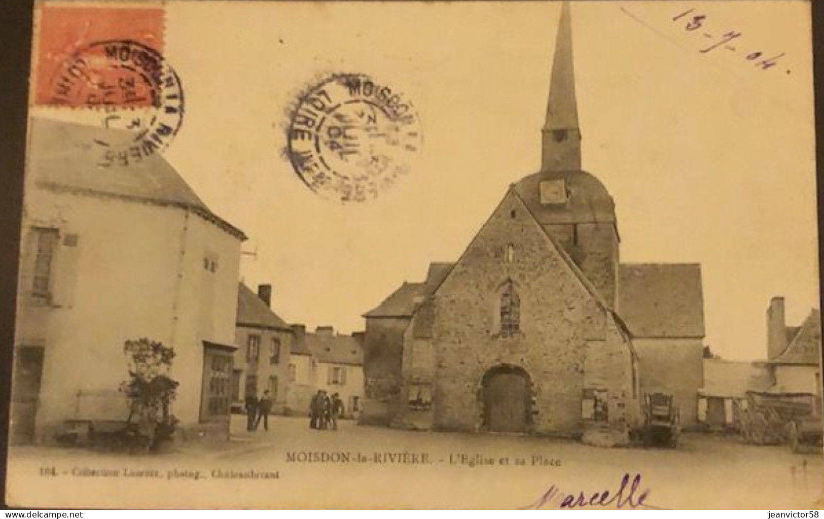 Moisdon-La-Rivière  L'église Et La Place - Moisdon La Riviere