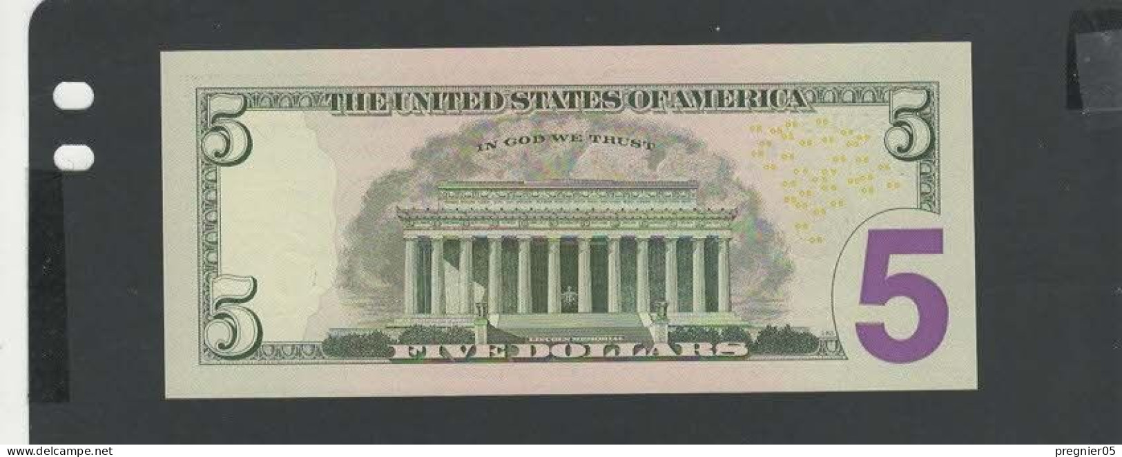 USA - Billet 5 Dollar 2013 NEUF/UNC P.539 § MC - Billetes De La Reserva Federal (1928-...)
