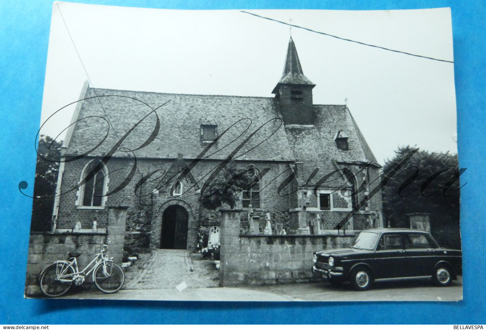 Kerk Sint-Laureins-Berchem Sint-Pieters-Leeuw Foto Privaat Opname 6/07/1974 - Sint-Pieters-Leeuw
