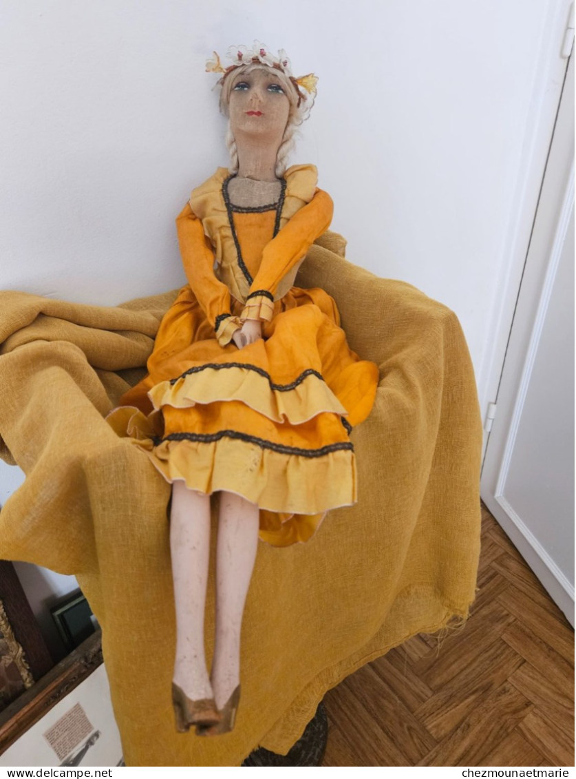 POUPEE ANCIENNE DE SALON BOUDOIR ANNEES 1920 TAILLE 84 CM DOLL - Muñecas