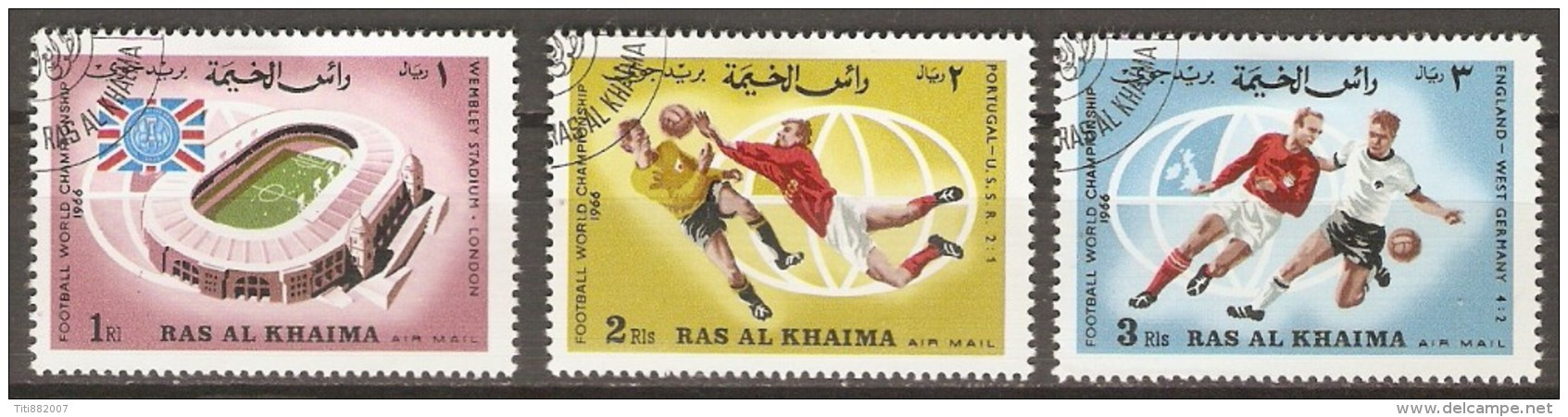 RAS AL KHAIMA    -.    FOOTBALL.   Mondial Angleterre 1966 .   -   Oblitérés. - 1966 – Angleterre