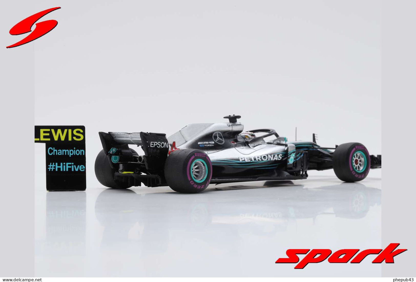 Mercedes-AMG W09 EQ Power+ - World Champion Mexican GP FI 2018 #44 - Lewis Hamilton - Spark + Pit Board - Spark