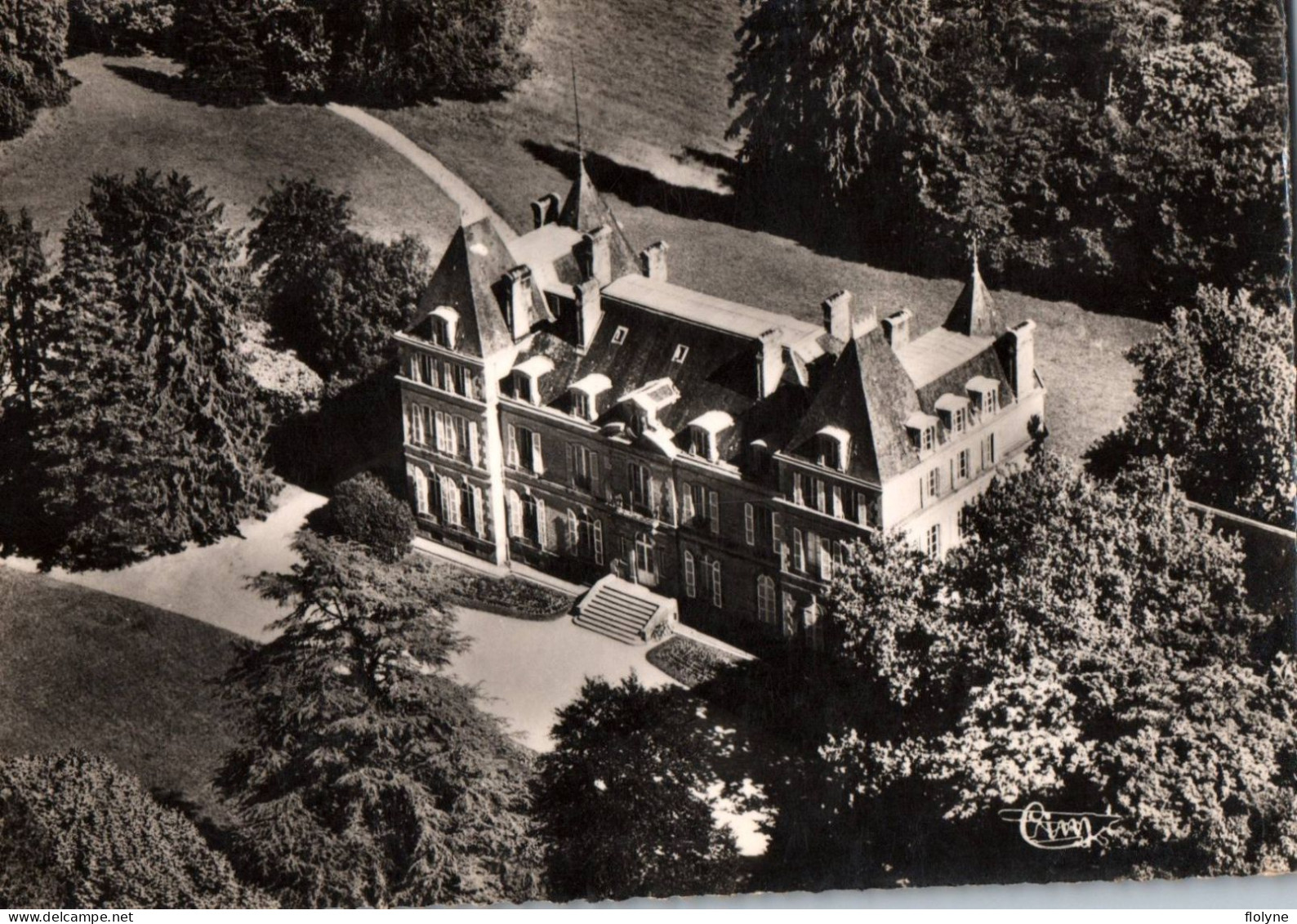 Chailland - Vue Aérienne Sur Le Château De La Forge - Chailland