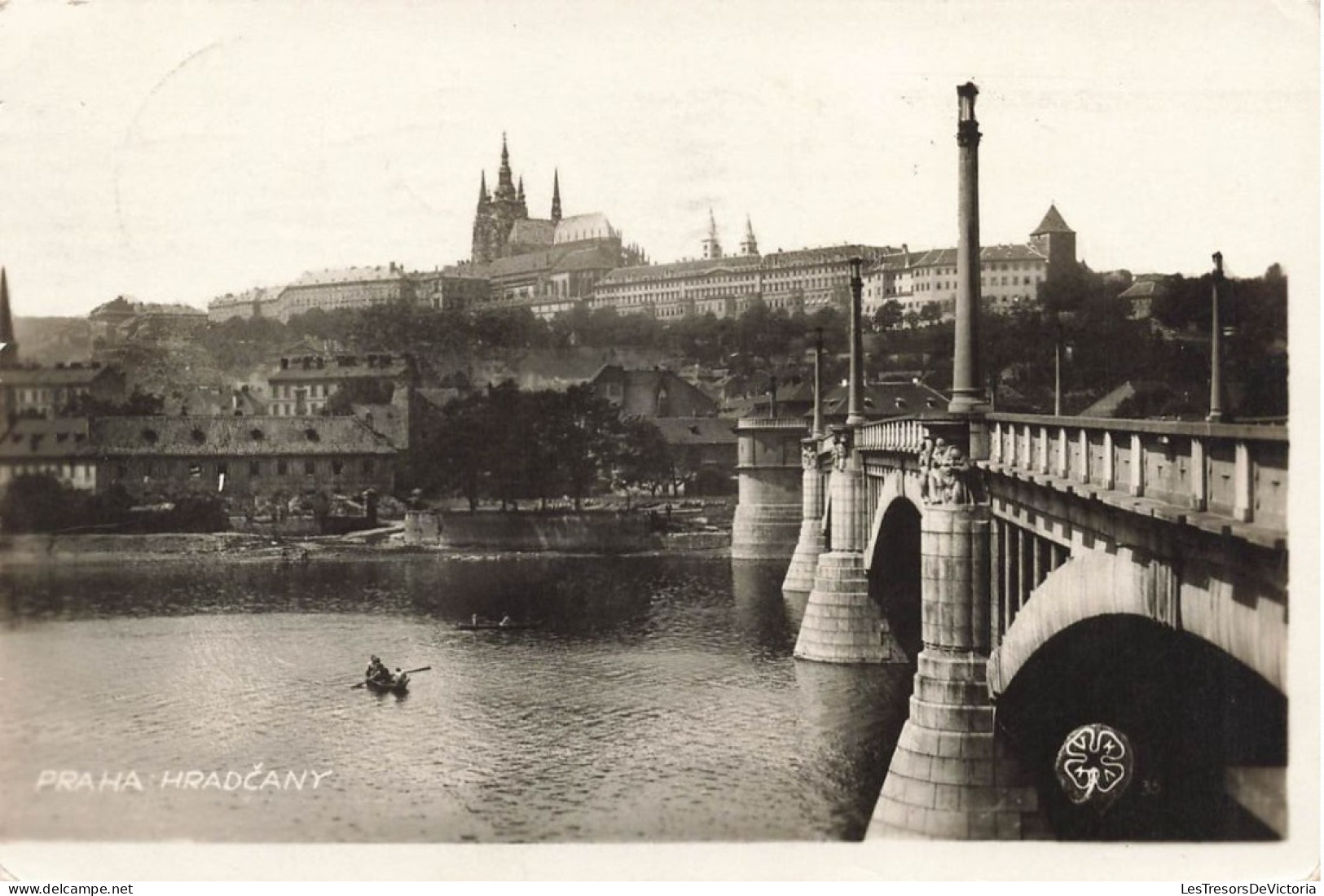 TCHEQUIE - Praha : Hradcany - Fleuve - Barque - Ville - Pont -  Carte Postale Ancienne - Czech Republic