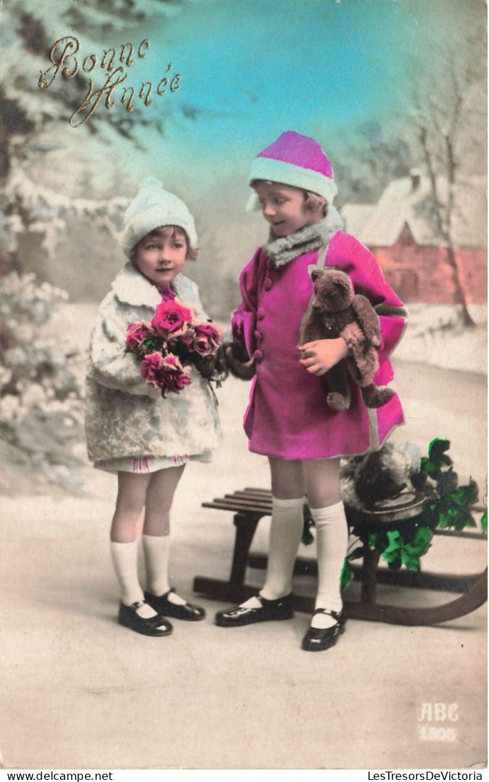FÊTES ET VOEUX - Nouvel An - Deux Sœurs Avec Leur Petit Traineau - Colorisé - Carte Postale Ancienne - Nieuwjaar