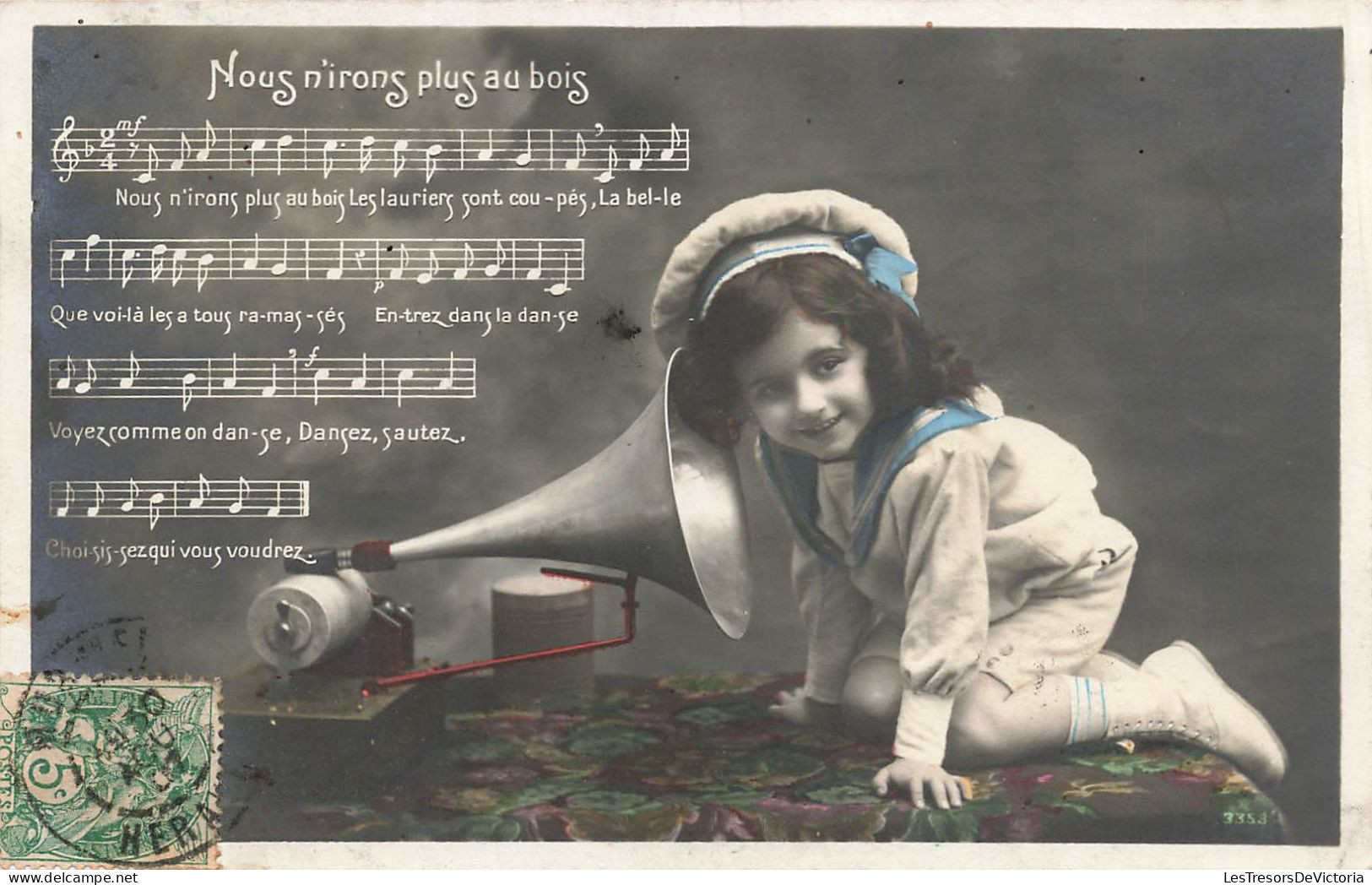ENFANTS - Portraits - Petite Fille écoutant De La Musique - Nous N'irons Plus Au Bois - Carte Postale Ancienne - Portraits