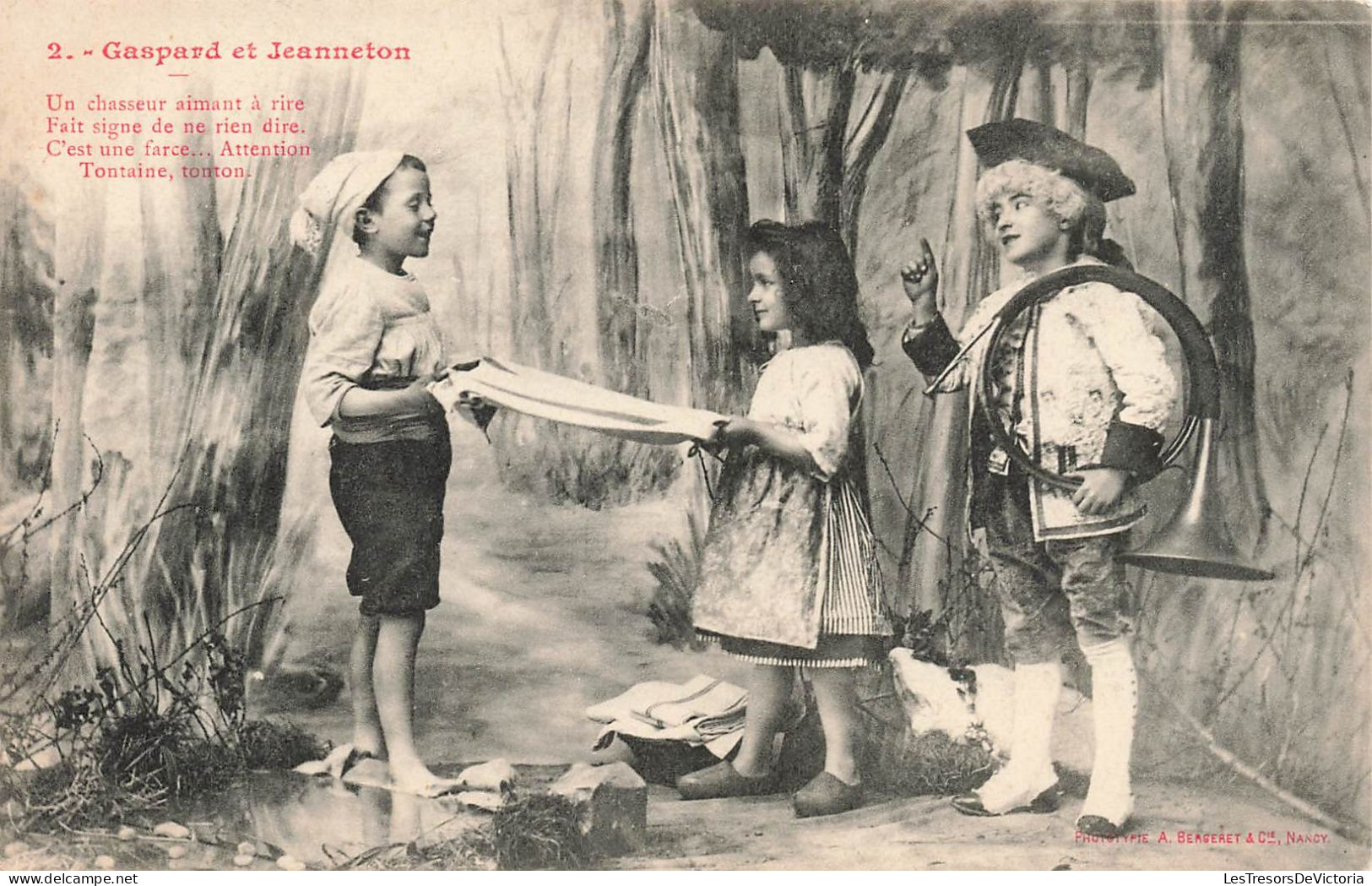 ENFANTS - Gaspard Et Jeanneton - Des Enfants Déguisés - Tuba - Carte Postale Ancienne - Scènes & Paysages