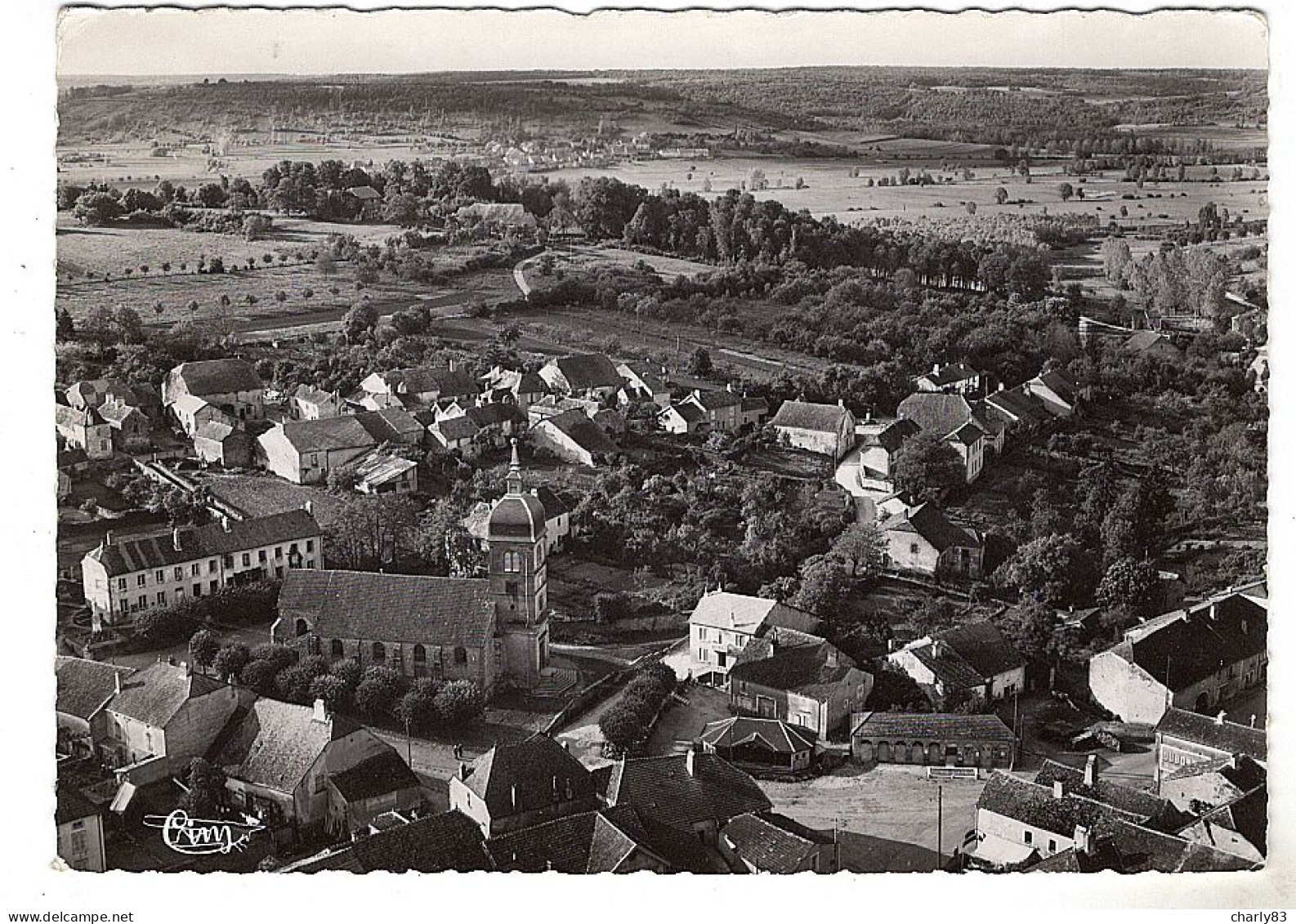 70-VITREY-VUE AERIENNE REF275 - Vitrey-sur-Mance