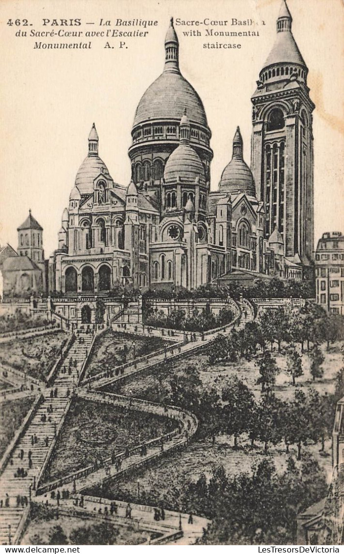 FRANCE - Paris - La Basilique Du Sacré Cœur Avec L'Escalier Monumental - Carte Postale Ancienne - Kirchen