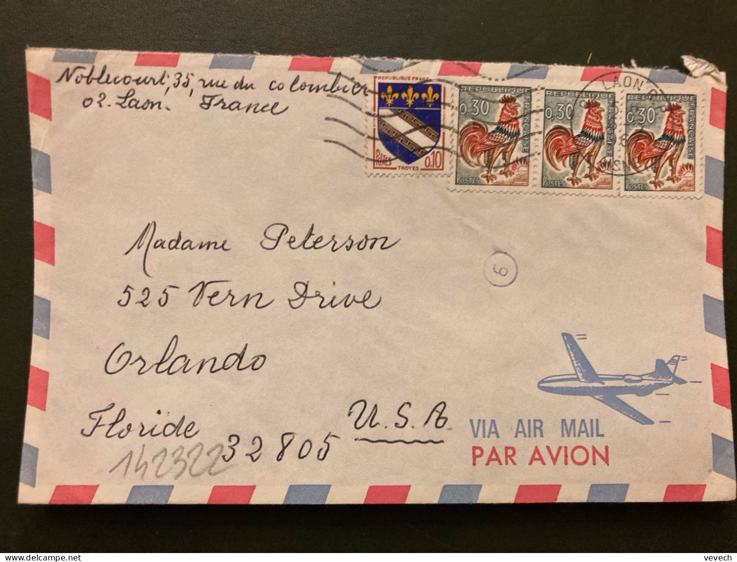 LETTRE Par Avion Pour USA TP COQ DE DECARIS 0,30 Bande De 3 De Carnet + TROYES 0,10 OBL.MEC.6-3 1967 02 LAON RP AISNE - 1962-1965 Cock Of Decaris