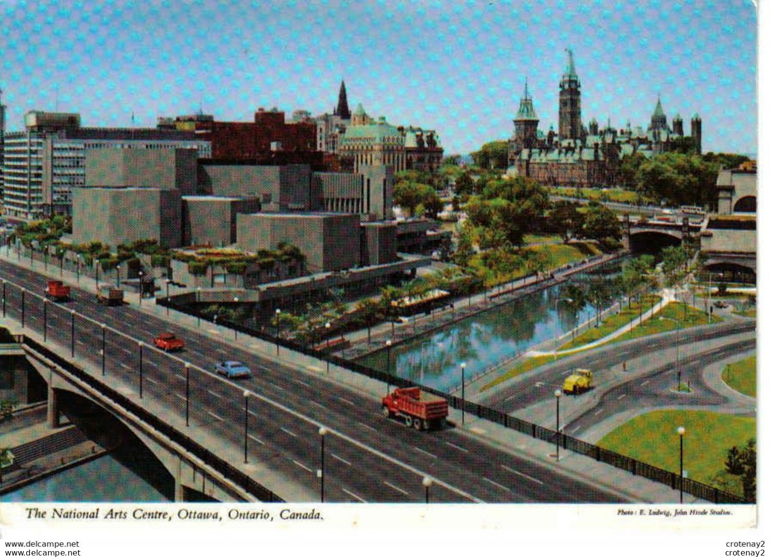 Canada The National Arts Centre OTTAWA Ontario Camions Cars Photo E. Ludwig John Hinde Studios - Ottawa