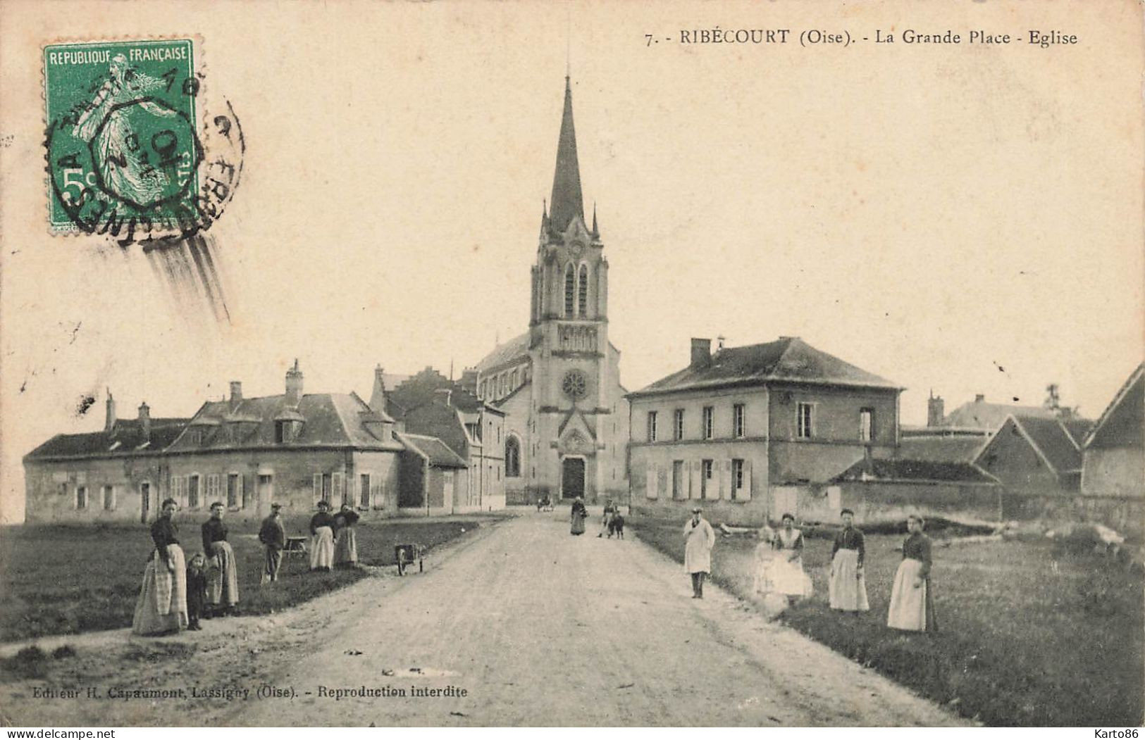 Ribécourt * La Grande Place Et église Du Village * Villageois - Ribecourt Dreslincourt