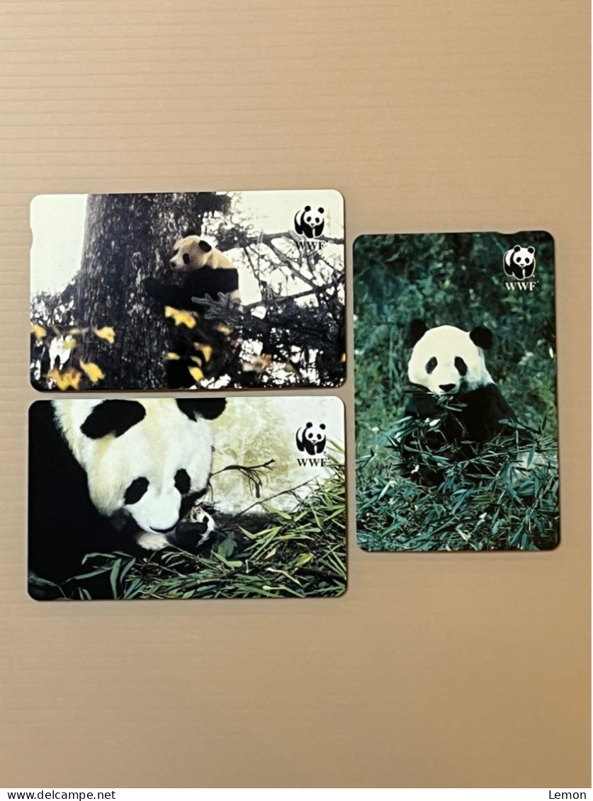 Hong Kong Telephone Phonecard, WWF China Panda, Set Of 3 Mint Cards With Folder - Hongkong