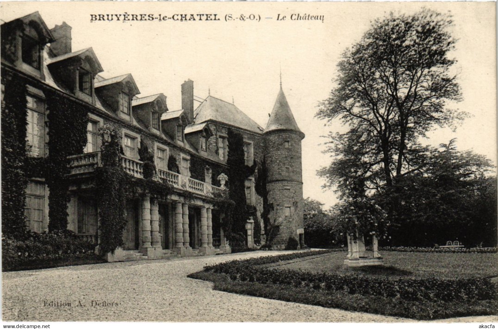 CPA BRUYERES-le-CHATEL Le Chateau (1354342) - Bruyeres Le Chatel