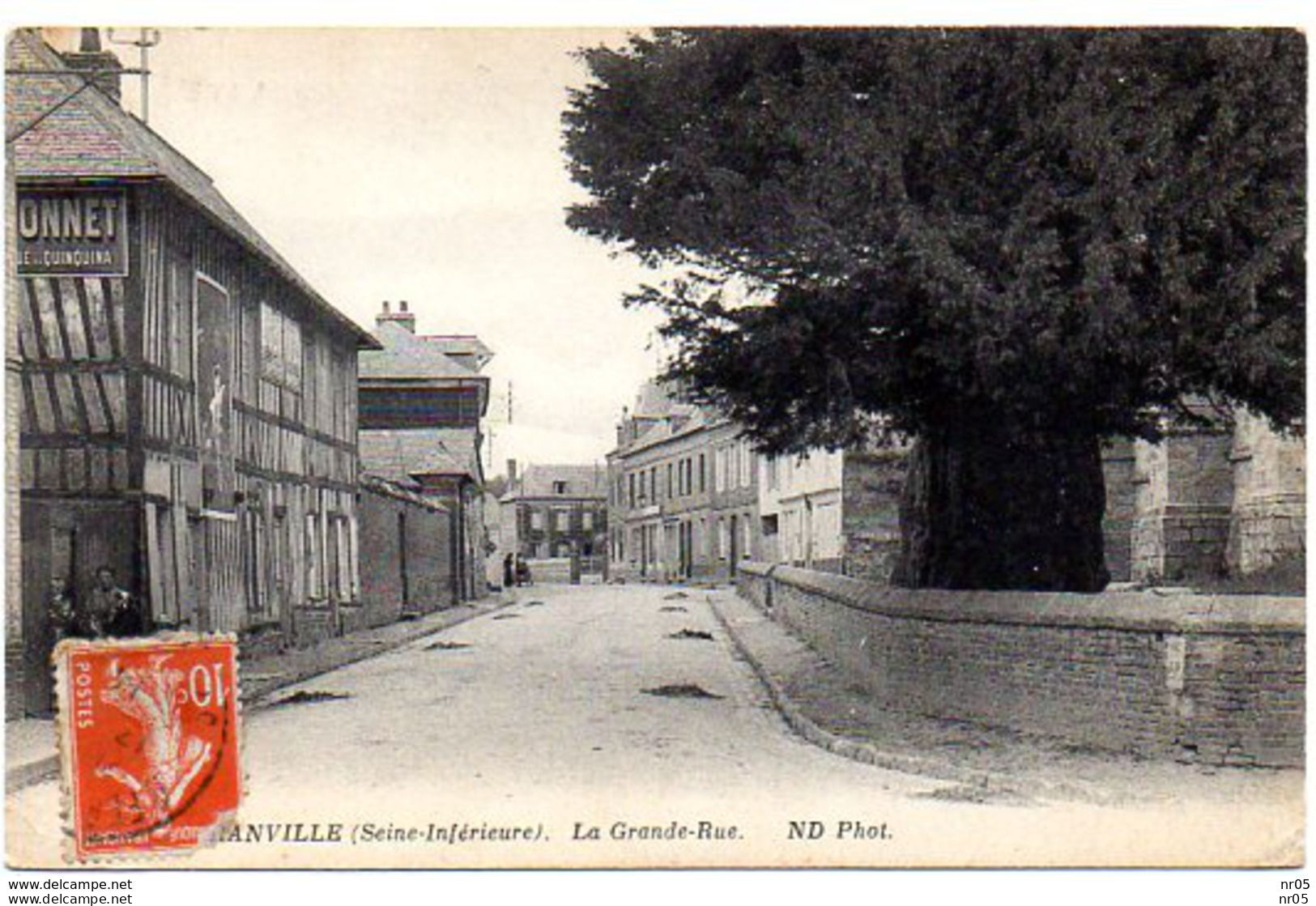 76  - OFFRANVILLE - La Grande Rue     ( Seine Maritime ) - Offranville