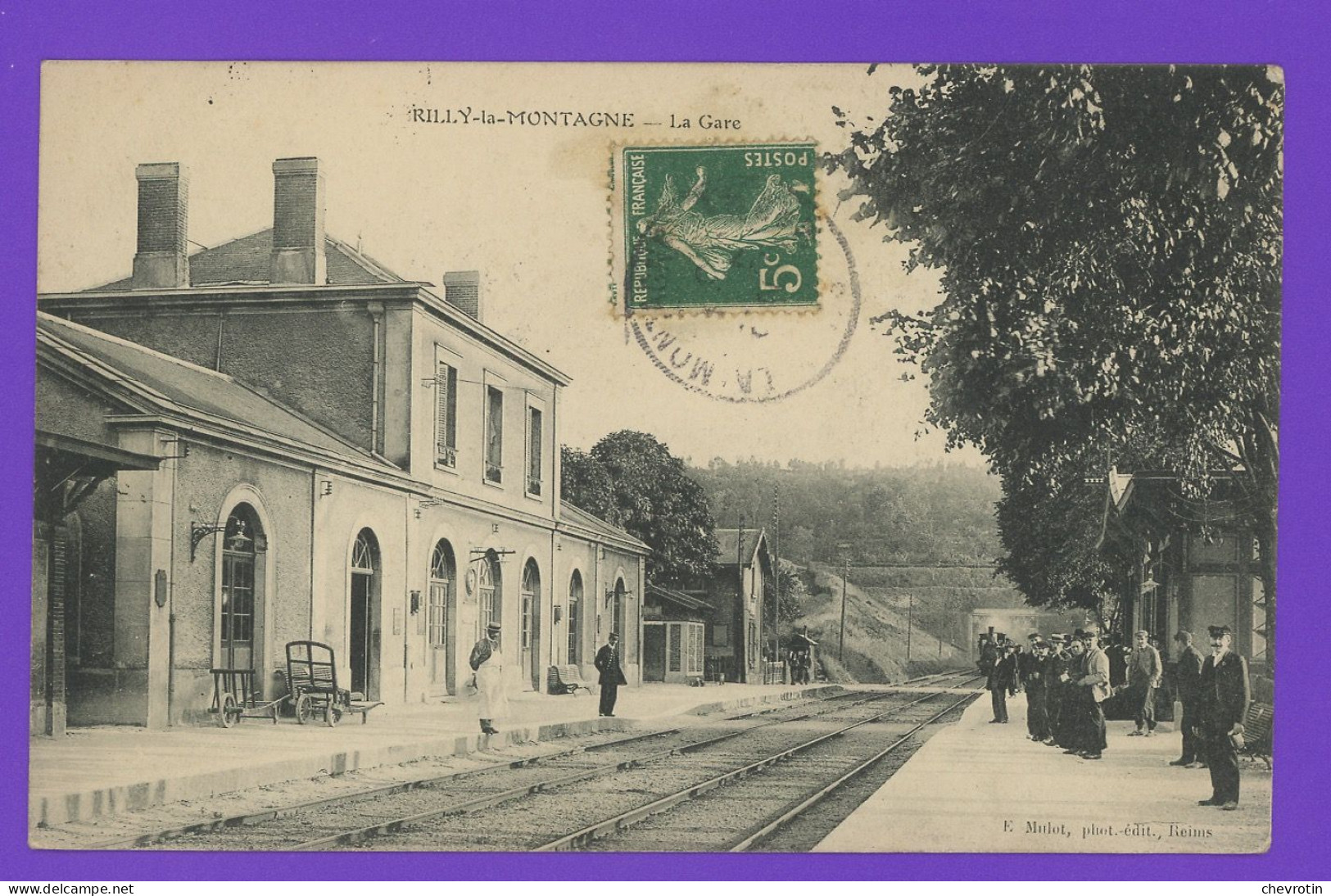 Rilly-la-Montagne : Lot De 3 Cartes. La Gare Et Le Château Des Rozais Et Château Vve Quenardel. - Rilly-la-Montagne