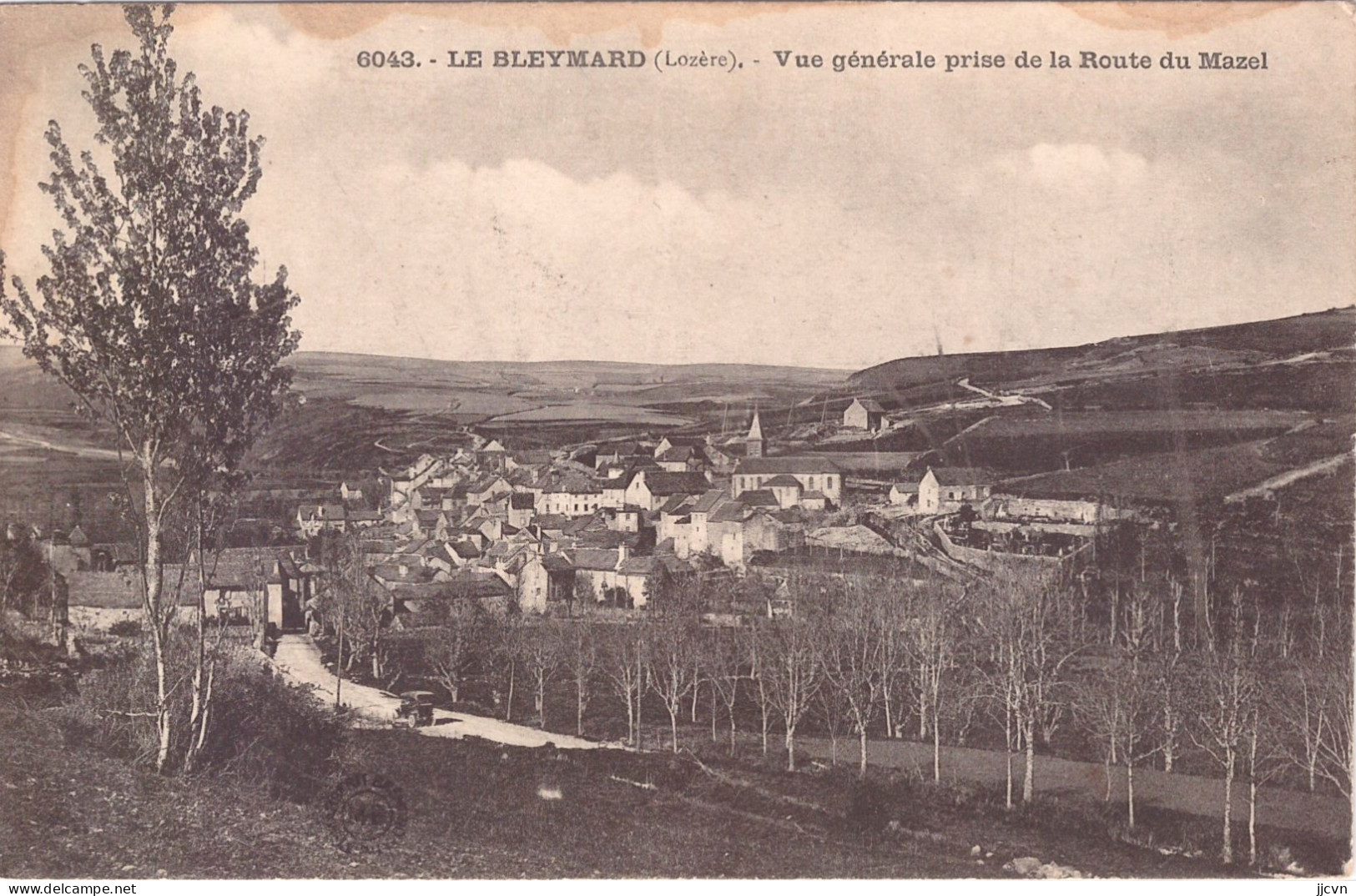 "/"48 - Lozère - Le Bleymard - Vue Générale Prise De La Route Du Mazel - Le Bleymard