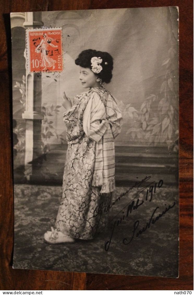 Carte Photo 1910's Enfant Fille En Geisha Maiko Tirage Print Vintage - Other & Unclassified