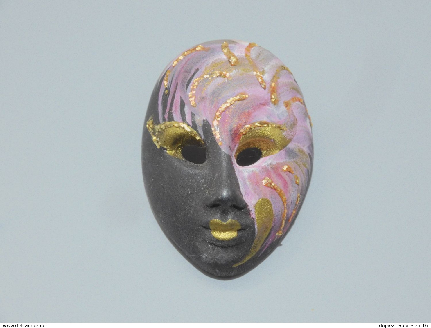 - JOLIE BROCHE CERAMIQUE MASQUE VENITIEN CARNAVAL VENISE BIJOU XXe   E - Sonstige & Ohne Zuordnung