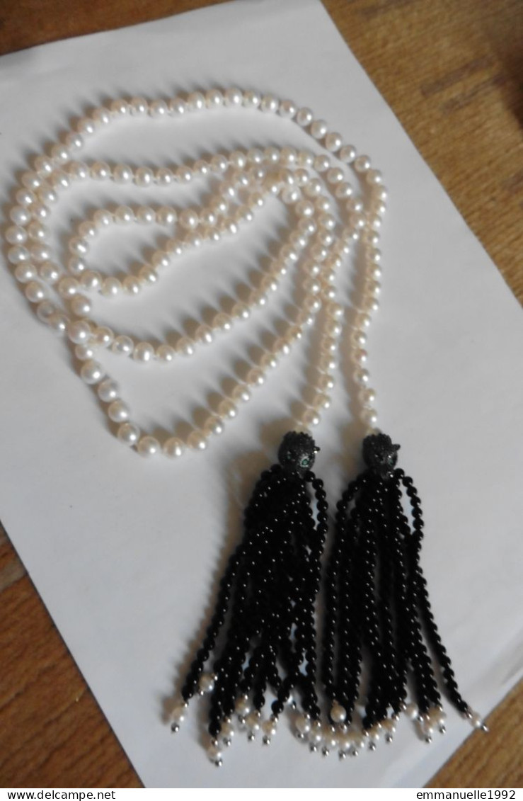 Collier écharpe Style Art Deco Perles D'eau Douce Blanc Nacré Têtes De Panthère Pompons Noirs - Necklaces/Chains