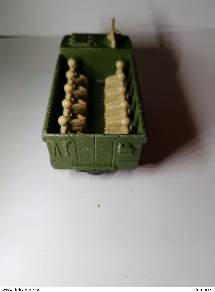 Vehicule Transport De Troupes Matchbox Annee 1976 - Tanks