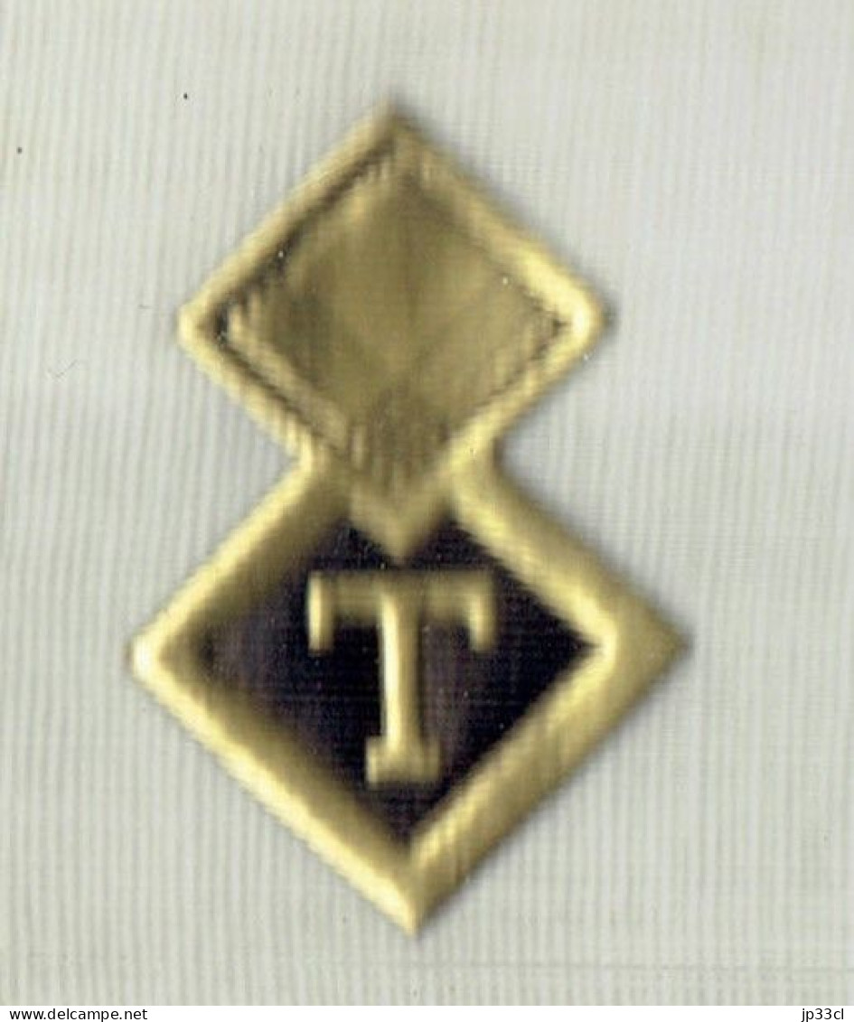 Boîte De 3 Anciens Mouchoirs - Zakdoeken (étiquetés Du Logo " T " Et Mention CT/ 347 Au Dos) - Handkerchiefs
