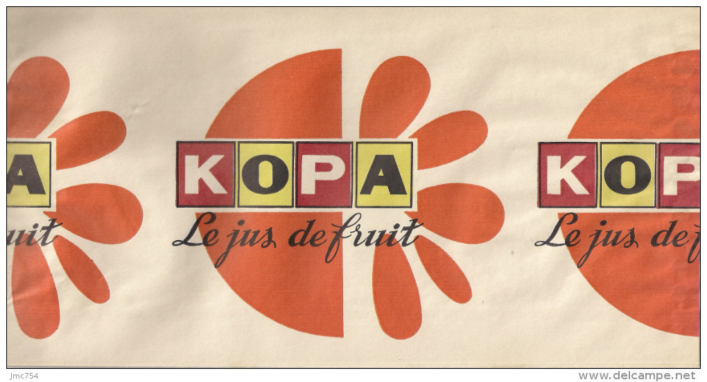 Chapeau Publicitaire En Papier.  Jus De Fruit KOPA.   Rablay Sur Layon (49). - Casquettes & Bobs