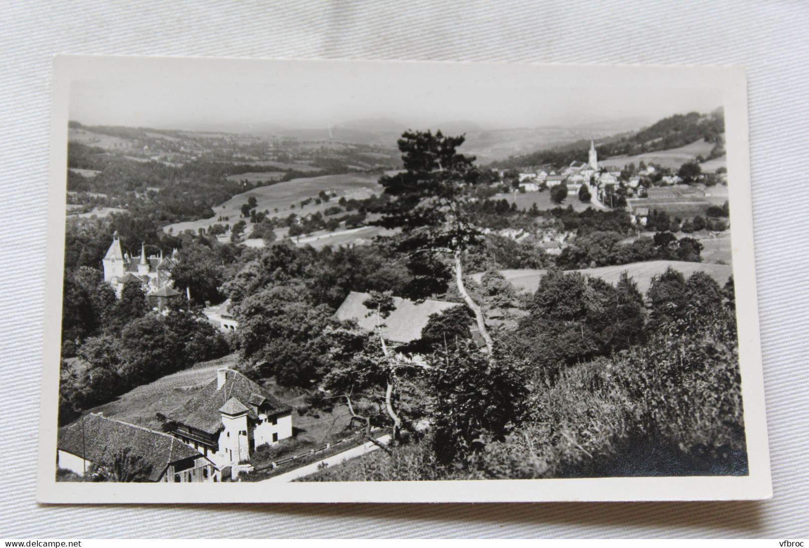 Cpsm, Thorens Glières, Le Bourg Et Le Château De Sales, Haute Savoie 74 - Thorens-Glières