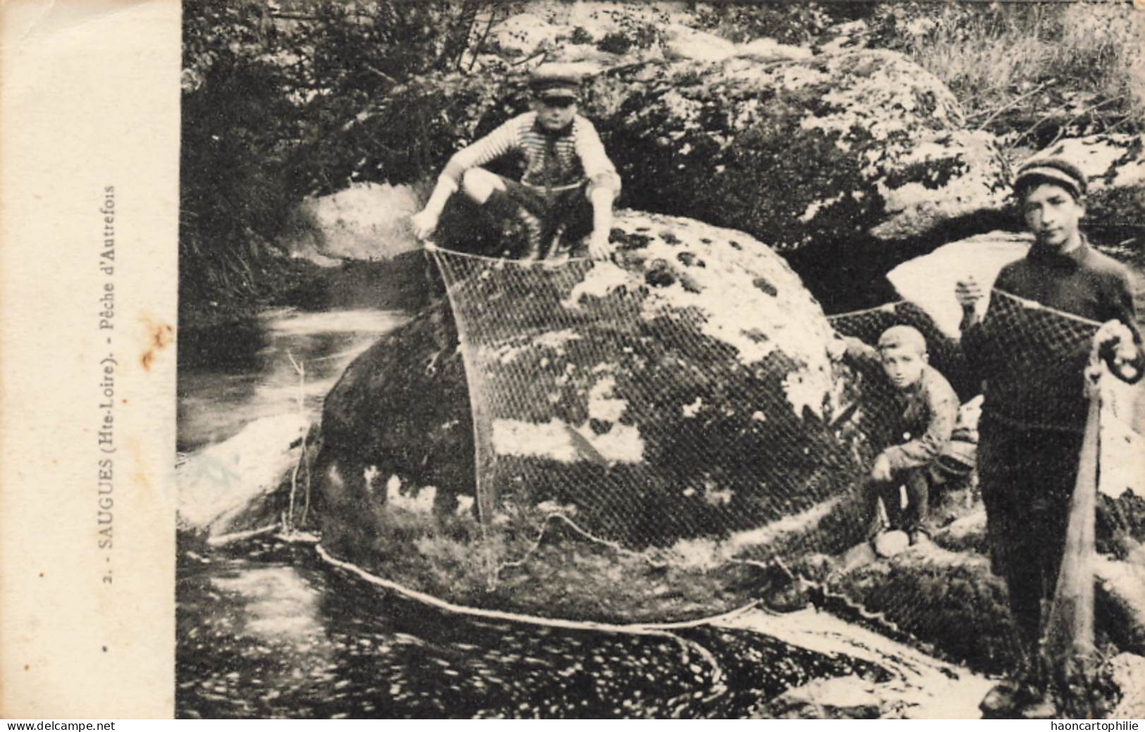 43 Saugues  Pêche D'autrefois  Saumon Saumons - Saugues